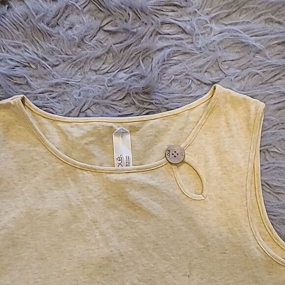 Lole womens light yellow cotton‎ stretch tank top with button neck size large - Picture 2 of 6